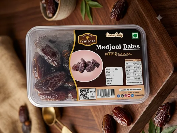 Pure_Organic_And_Nutrient_Rich_Medjool_Dates