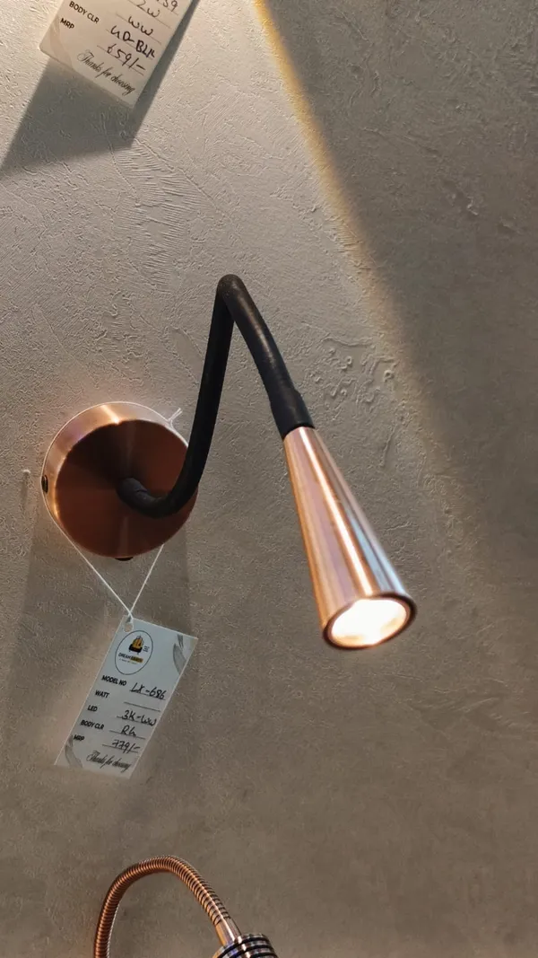 Metal_Modern_Black_Copper_Musical_Note_LED_Wall_Light