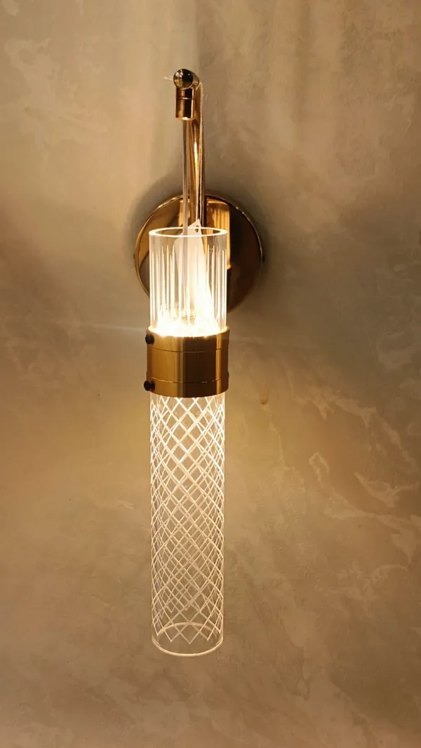 Metal_Glass_Modern_Ribbed_Gold_Wall_Sconce_Light