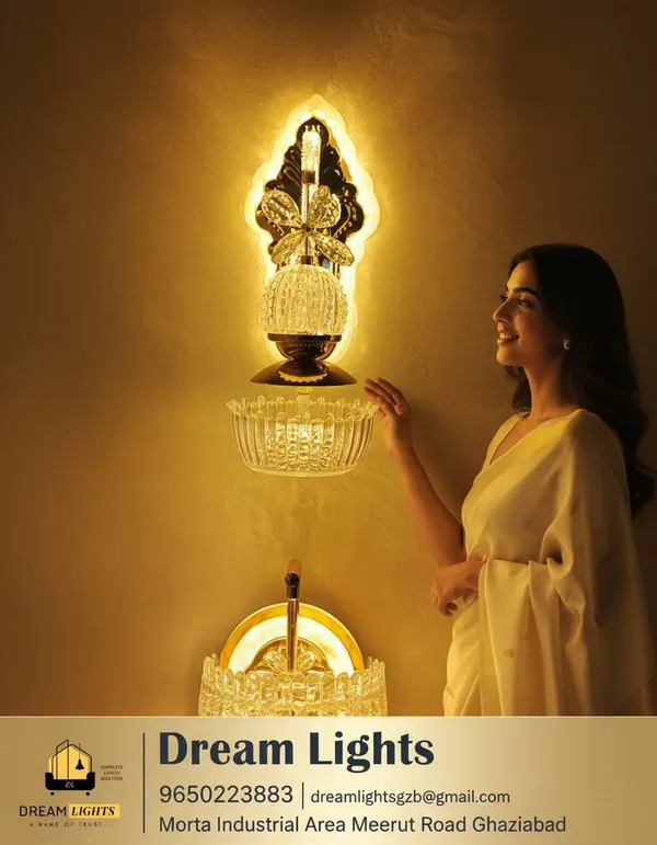Brass_Crystal_Glass_Vintage_Gold_Leaf_Design_LED_Wall_Light