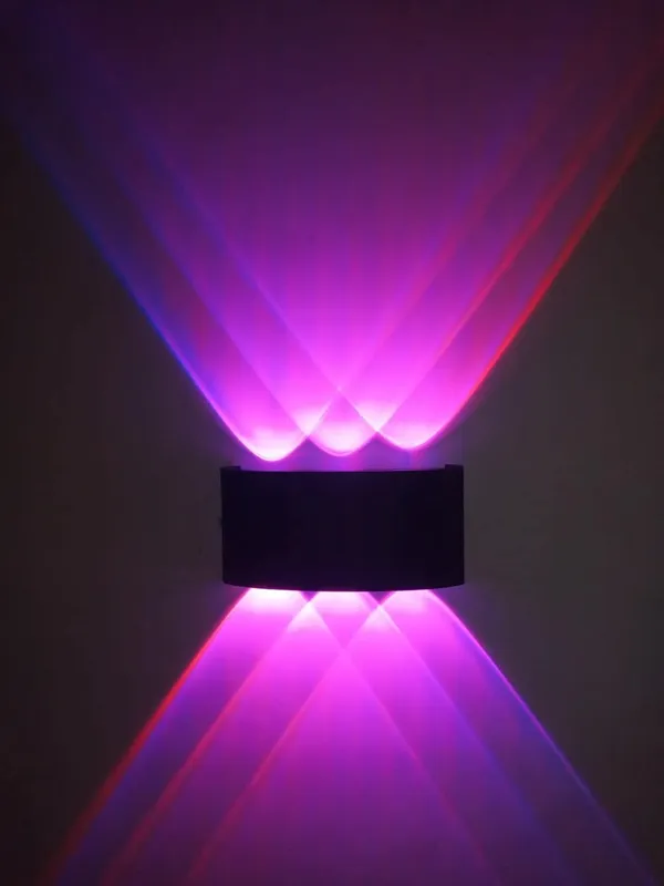 Modern_Indoor_and_Outdoor_Automatic_3_RGB_LED_Both_Side_Aluminum_Black_Body_LED_Wall_Light