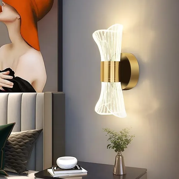 Crystal_Acrylic_Metal_Modern_Gold_Bubble_LED_Wall_Light
