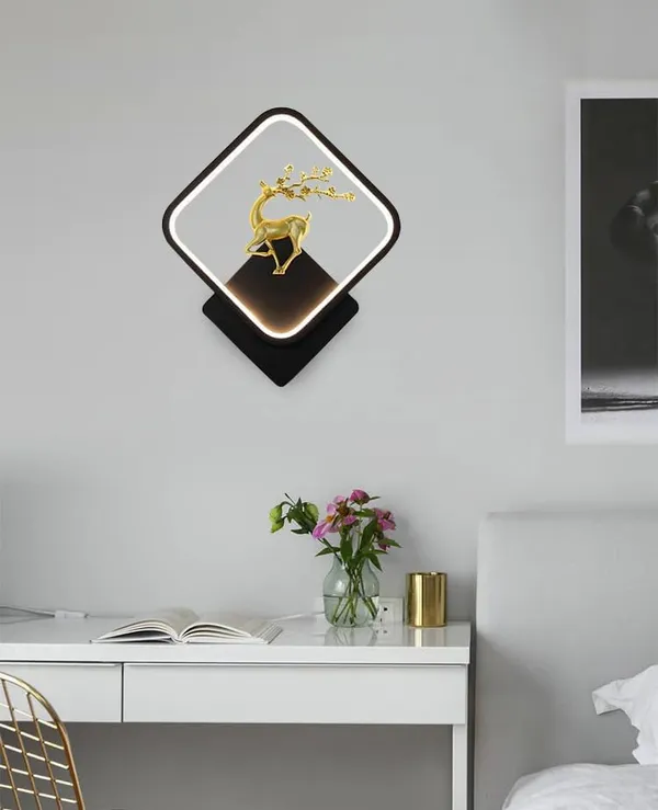 Modern_Gold_Full_Deer_Shape_Decorative_LED_Showpiece