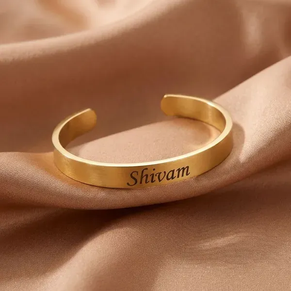 Gold_Brass_Premium_And_Elegant_Bracelet_For_Unisex