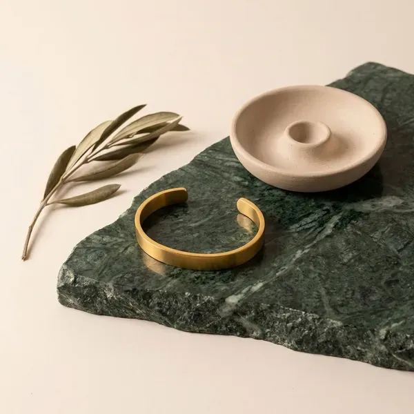Gold_Brass_Premium_And_Elegant_Bracelet_For_Unisex