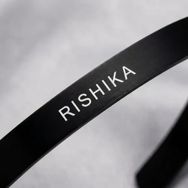 Black_Brass_Premium_And_Elegant_Bracelet_For_Unisex