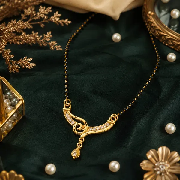 Gold_&_Black_Brass_Premium_And_Elegant_Mangalsutra_For_Women