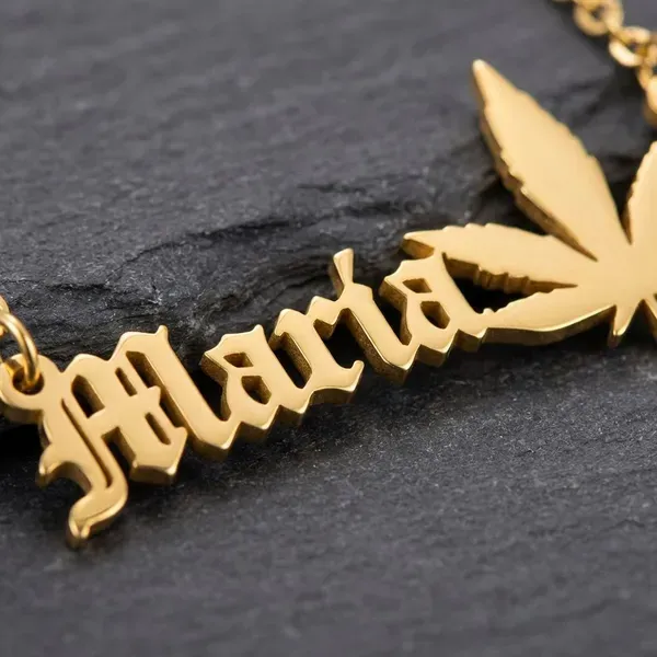 Gold_Brass_Premium_And_Elegant_Necklace_For_Women