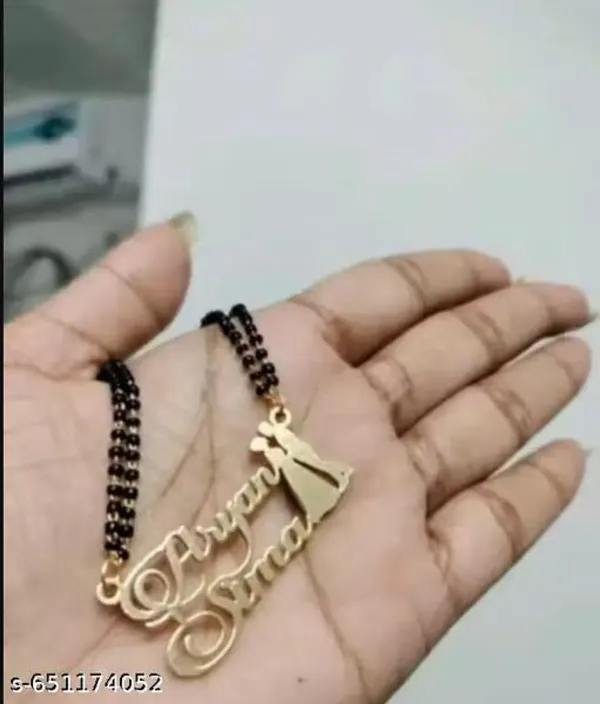Gold_&_Black_Brass_Premium_And_Elegant_Necklace_For_Women