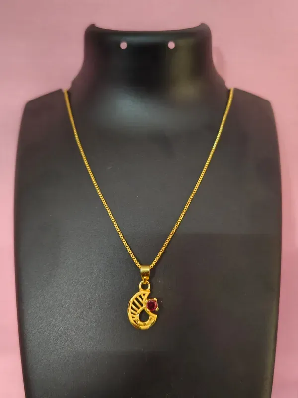 Gold_Brass_Premium_And_Elegant_Necklace_For_Women