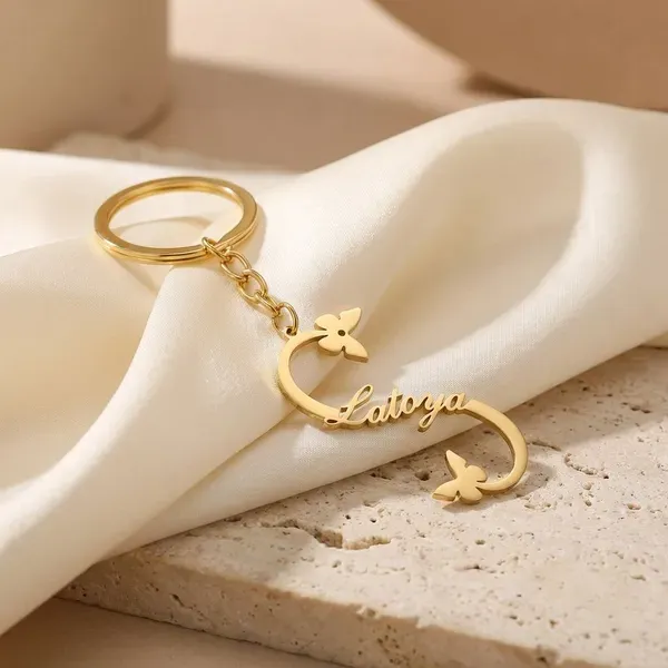 Gold_Metal_Premium_And_Elegant_Key_Chain_For_Unisex