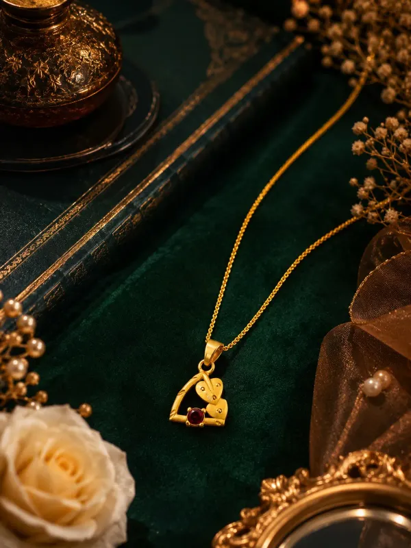 Gold_Brass_Premium_And_Elegant_Necklace_For_Women