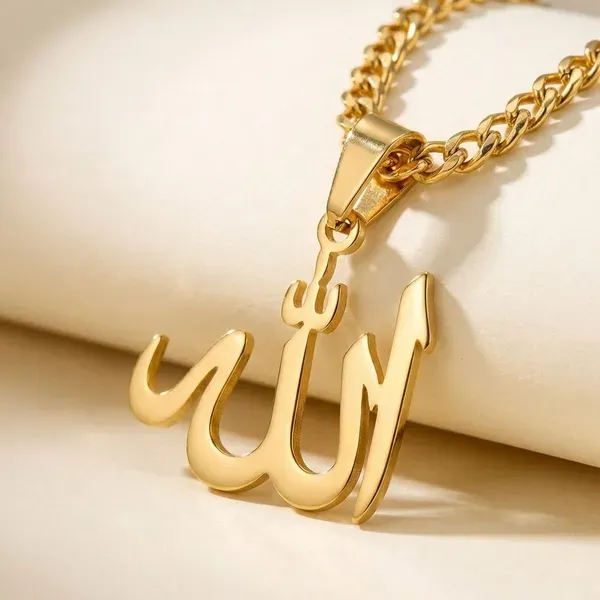 Gold_Brass_Premium_And_Elegant_Necklace_For_Women