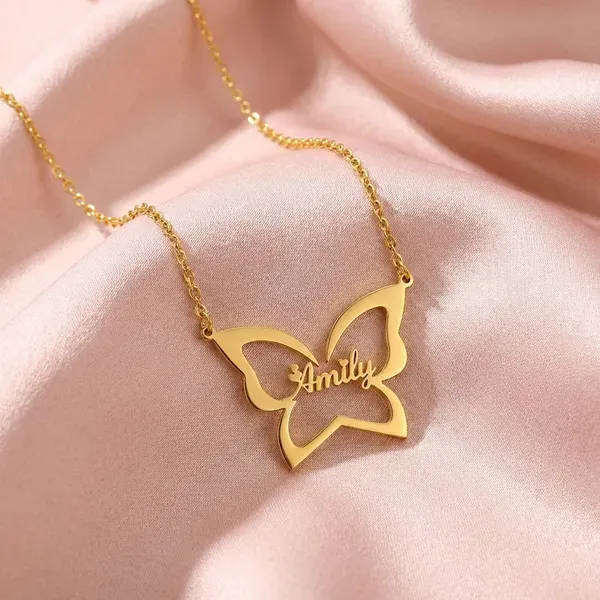 Gold_Brass_Premium_And_Elegant_Necklace_For_Women