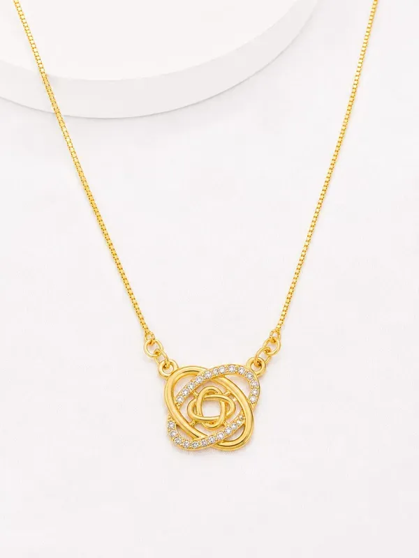 Gold_Brass_Premium_And_Elegant_Necklace_For_Women