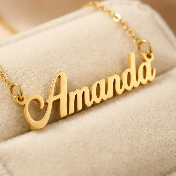 Gold_Brass_Premium_And_Elegant_Necklace_For_Women