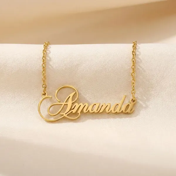 Gold_Brass_Premium_And_Elegant_Necklace_For_Women
