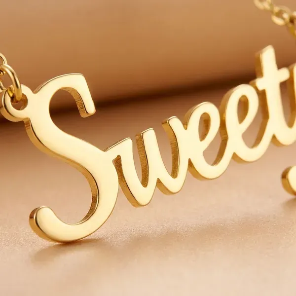 Gold_Brass_Premium_And_Elegant_Necklace_For_Women