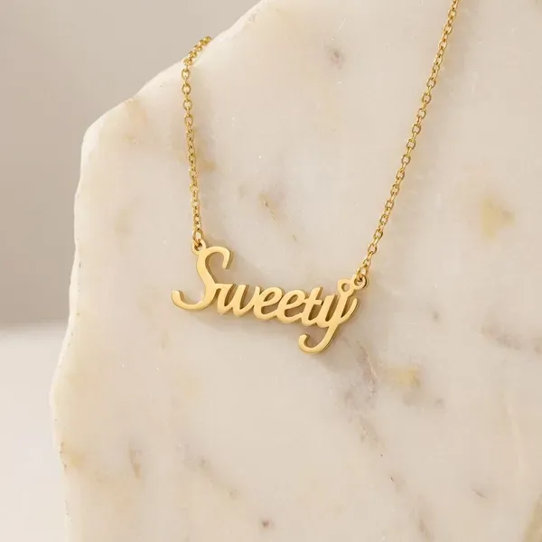 Gold_Brass_Premium_And_Elegant_Necklace_For_Women