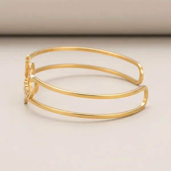 Gold_Brass_Premium_And_Elegant_Bracelet_For_Unisex