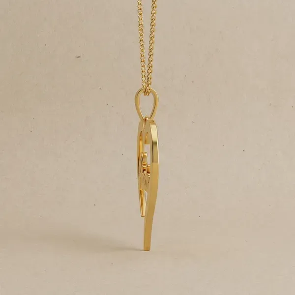 Gold_Brass_Premium_And_Elegant_Necklace_For_Women