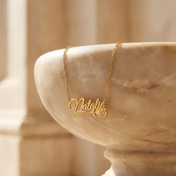 Gold_Brass_Premium_And_Elegant_Necklace_For_Women