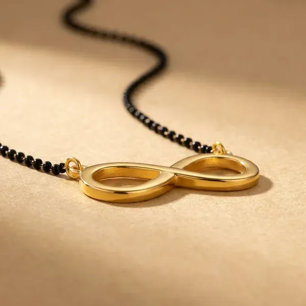 Gold_&_Black_Brass_Premium_And_Elegant_Necklace_For_Women