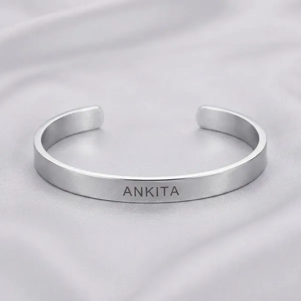 Silver_Brass_Premium_And_Elegant_Bracelet_For_Unisex