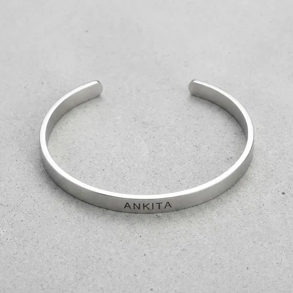 Silver_Brass_Premium_And_Elegant_Bracelet_For_Unisex