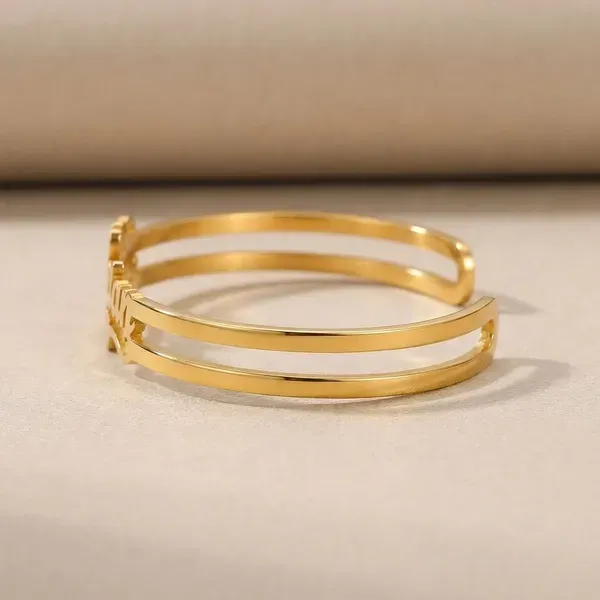 Gold_Brass_Premium_And_Elegant_Ring_For_Women