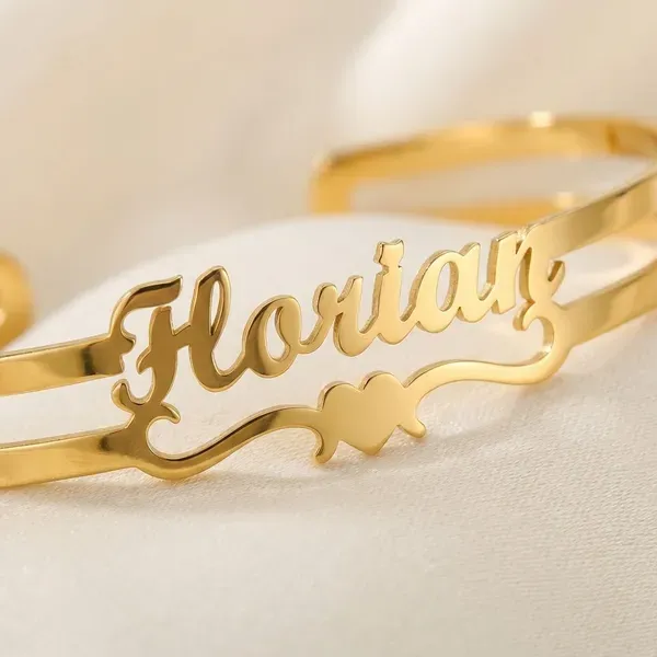 Gold_Brass_Premium_And_Elegant_Ring_For_Women
