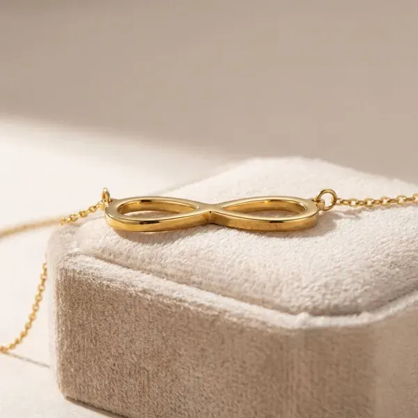 Gold_Brass_Premium_And_Elegant_Necklace_For_Women