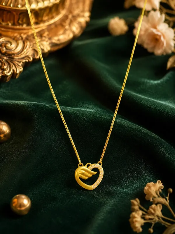 Gold_Brass_Premium_And_Elegant_Necklace_For_Women