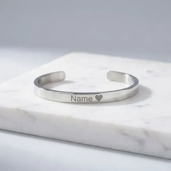 Silver_Brass_Premium_And_Elegant_Bracelet_For_Unisex