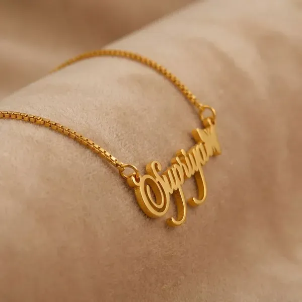 Gold_Brass_Premium_And_Elegant_Necklace_For_Women