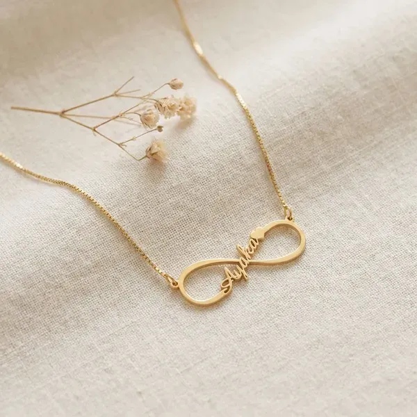 Gold_Brass_Premium_And_Elegant_Necklace_For_Women