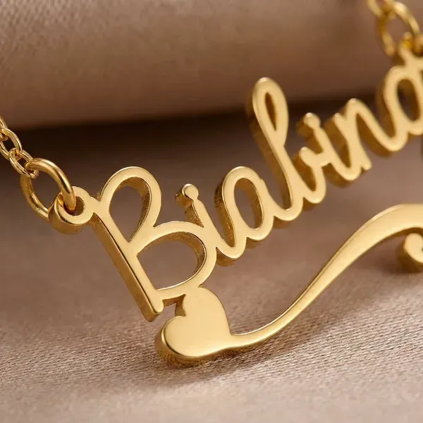 Gold_Brass_Premium_And_Elegant_Necklace_For_Women