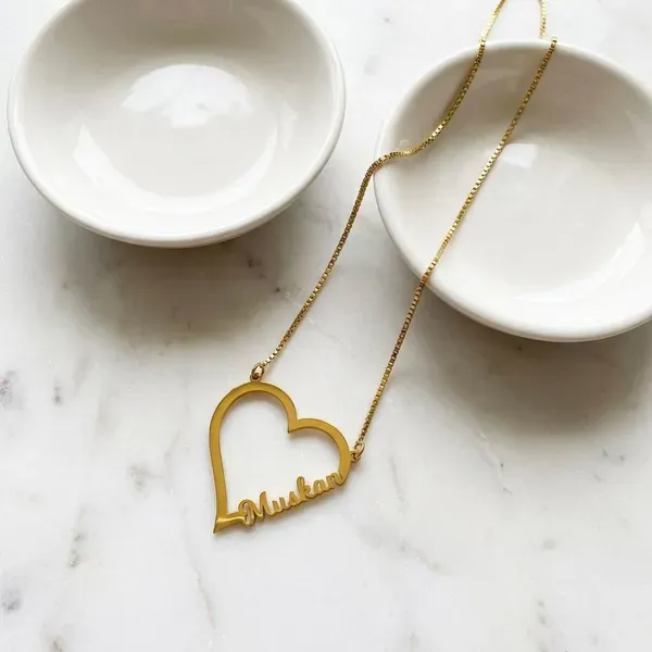 Gold_Brass_Premium_And_Elegant_Necklace_For_Women