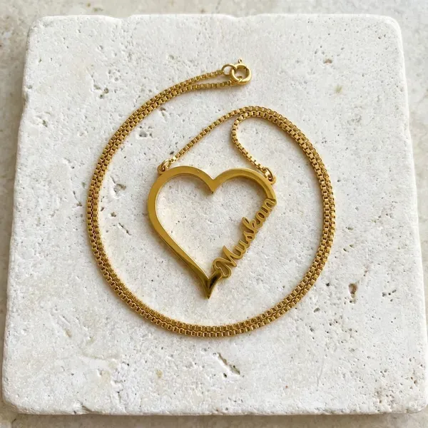 Gold_Brass_Premium_And_Elegant_Necklace_For_Women