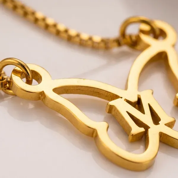 Gold_Brass_Premium_And_Elegant_Necklace_For_Women