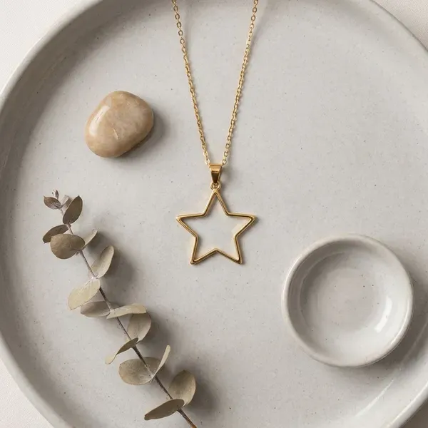 Gold_Brass_Premium_And_Elegant_Necklace_For_Women