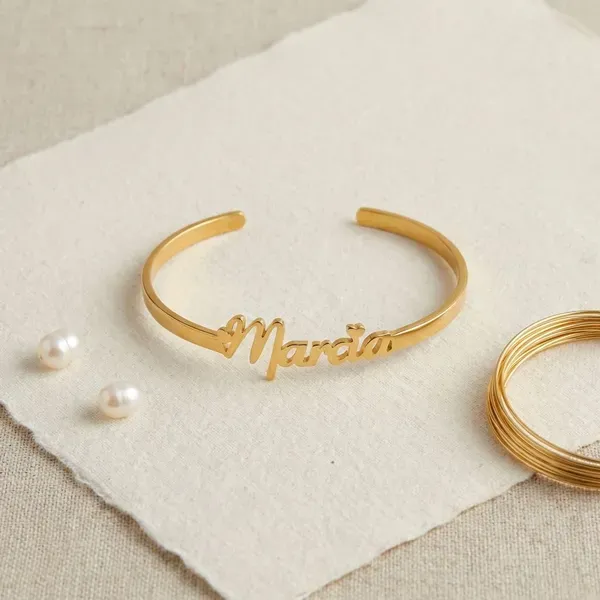 Gold_Brass_Premium_And_Elegant_Bracelet_For_Unisex