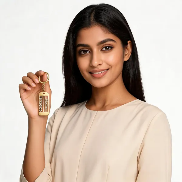 Gold_Metal_Premium_And_Elegant_Key_Chain_For_Unisex