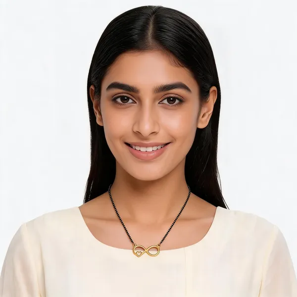 Gold_Brass_Premium_And_Elegant_Necklace_For_Women