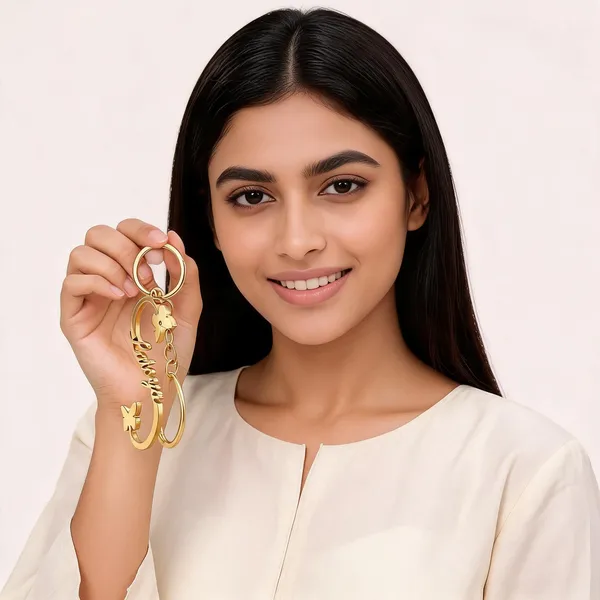 Gold_Metal_Premium_And_Elegant_Key_Chain_For_Unisex