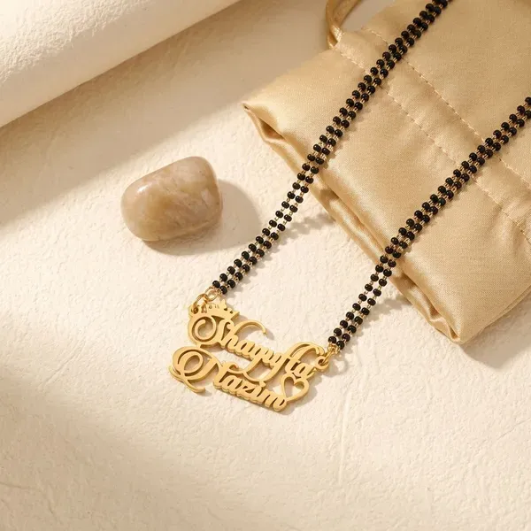 Gold_Brass_Premium_And_Elegant_Necklace_For_Women