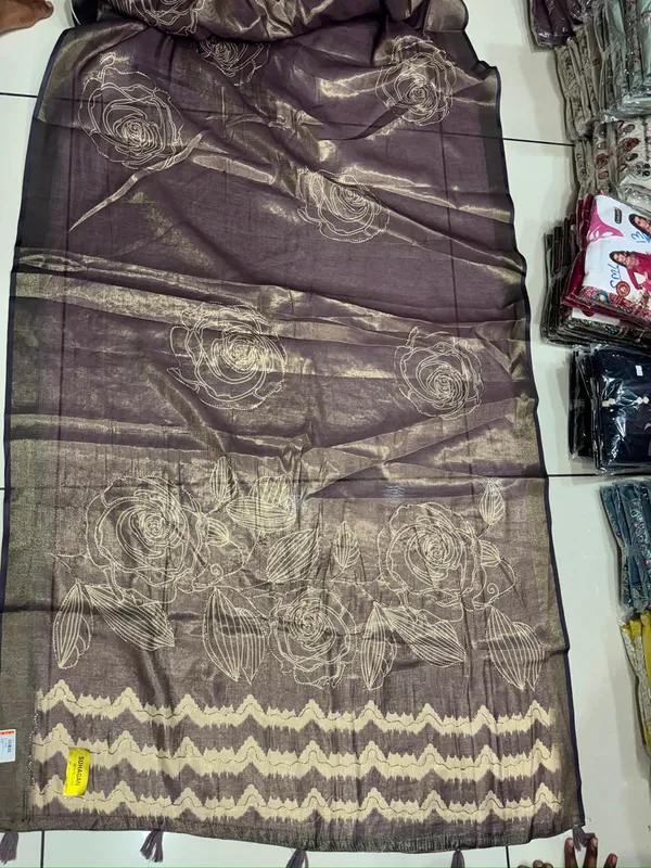 soma_Dark_Brown__Saree_With_Copper_Zari_Jacquard_Weave_And_Elegant_Border