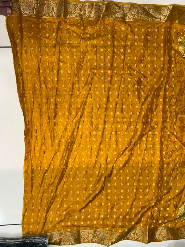 soma_Golden_Yellow__Jacquard_Woven_Saree_With_Traditional_Zari_Borders