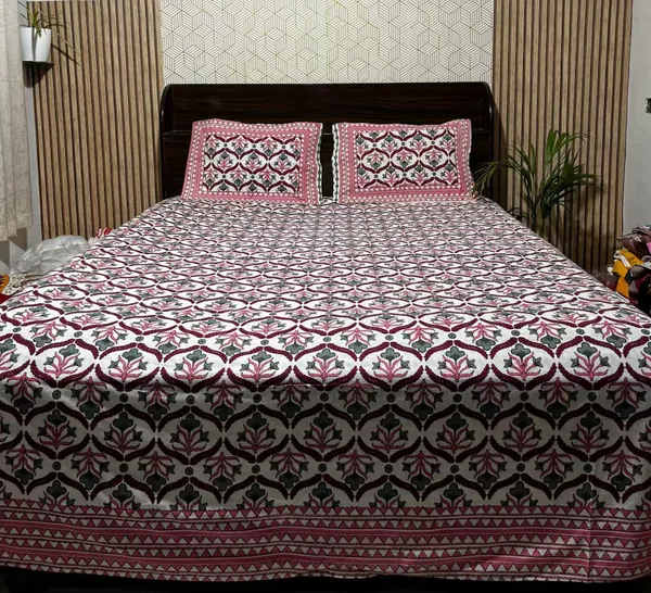 White_Botanical_Block_Print_Double_Bedsheet_Set