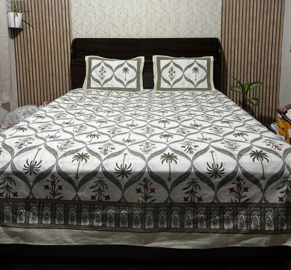 White_Botanical_Block_Print_Double_Bedsheet_Set